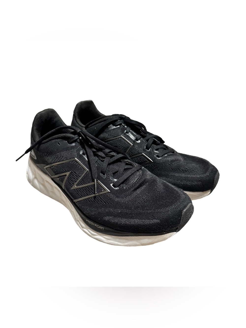New Balance Fresh Foam 680 V8 Running Shoe M 11.5 W 13 Athletic Lace Up Black